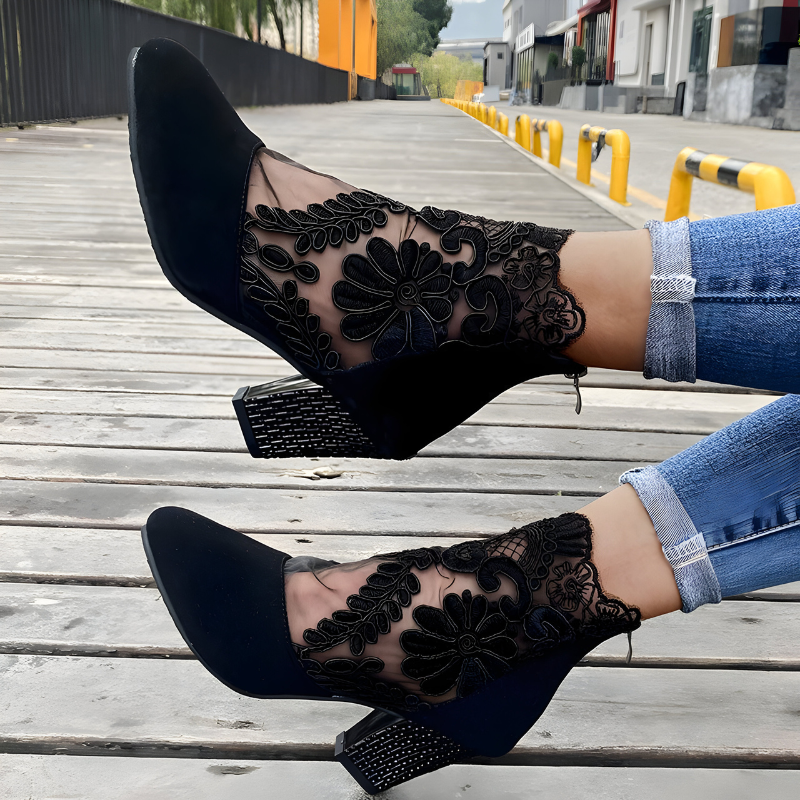 Maelis Orthopedic Heels