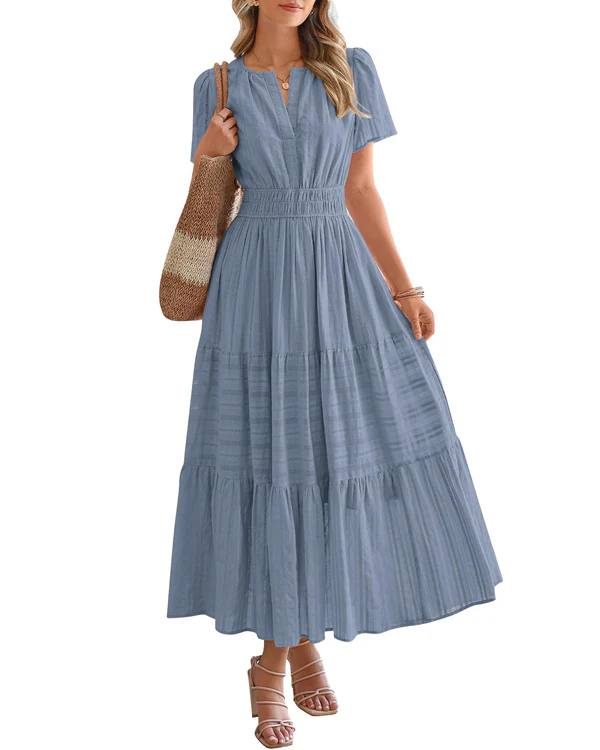 Elara – Tiered Maxi Dress with Smocked Waist