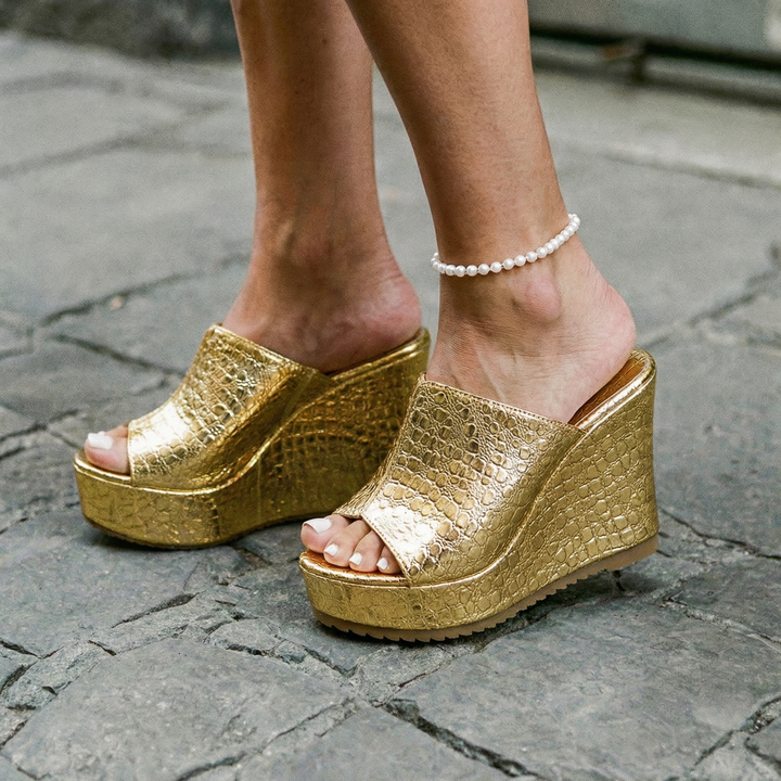 LuxeShine Wedges