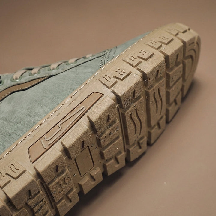 Axton Premium Highland Sneakers